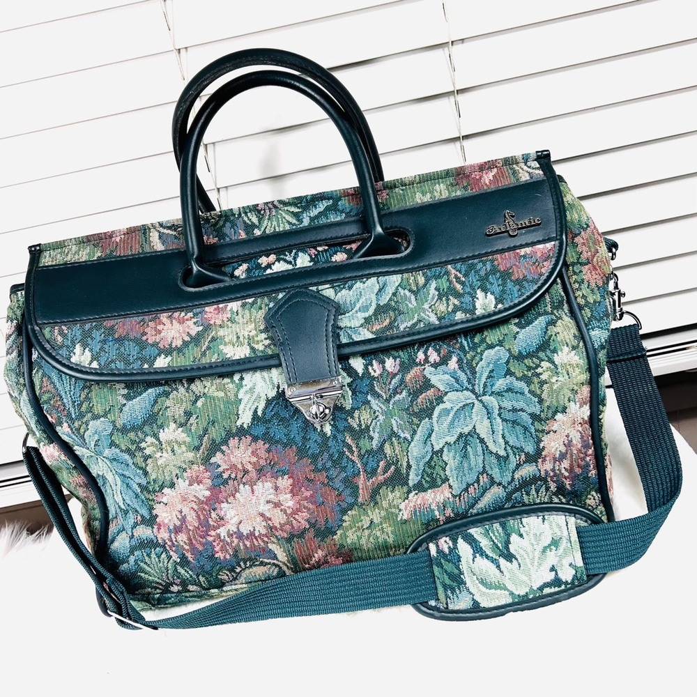🚫SOLD! VINTAGE NWOT |•ATLANTIC•| Carry On Luggage Tapestry Floral Travel Bag - Picture 12 of 16